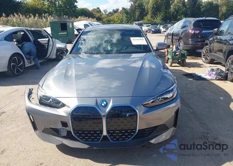 2023 BMW I4 Edrive35 из США, поврежденный, VIN WBY43AW02PFR41512